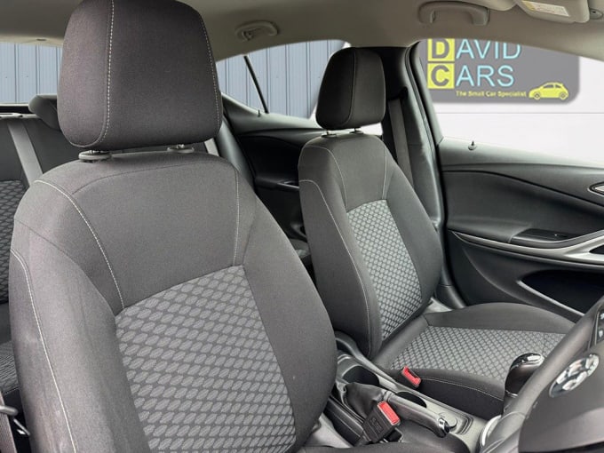 2017 Vauxhall Astra