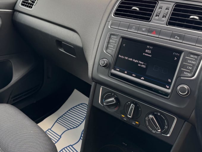 2017 Volkswagen Polo