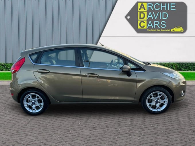 2012 Ford Fiesta