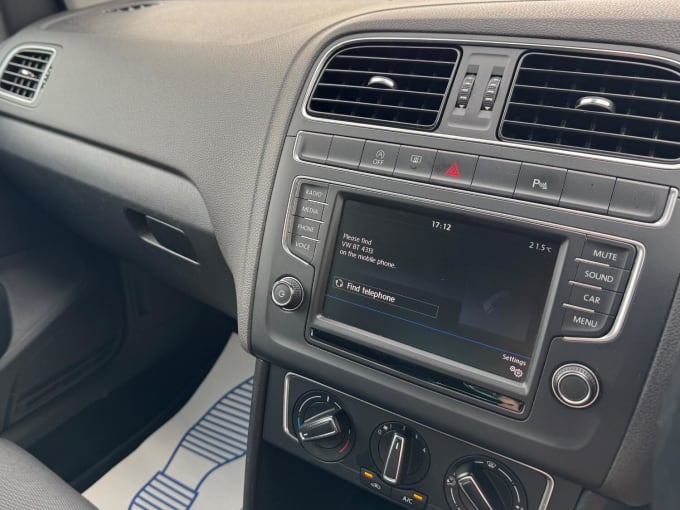 2017 Volkswagen Polo
