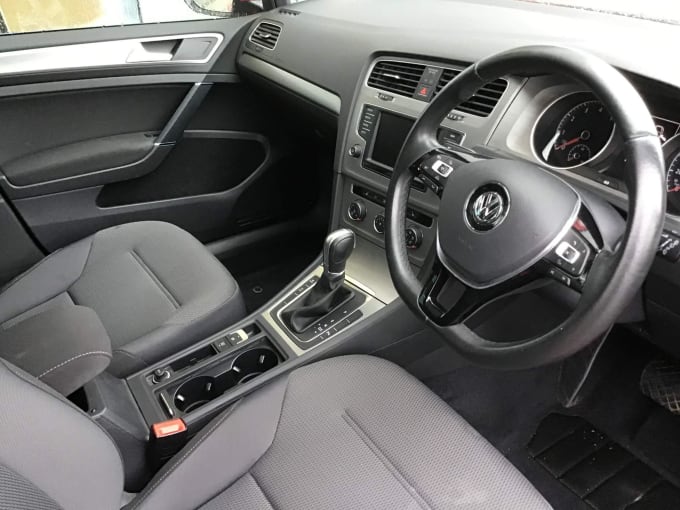 2016 Volkswagen Golf