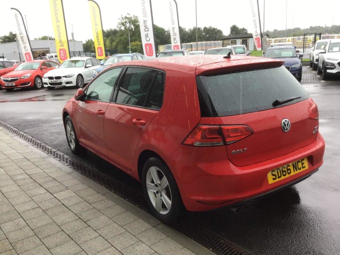 2016 Volkswagen Golf