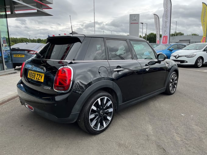 2018 Mini Hatch