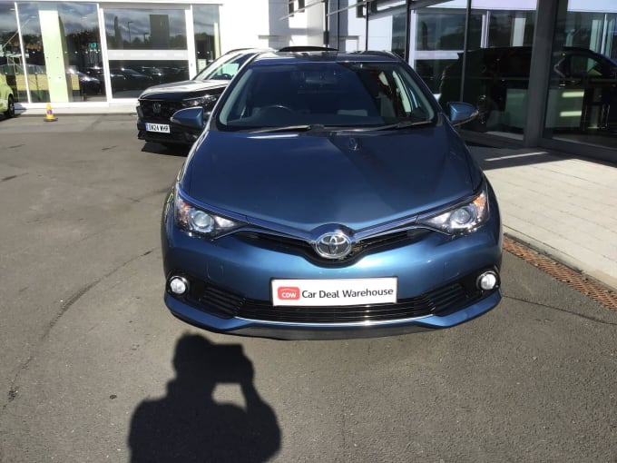 2015 Toyota Auris