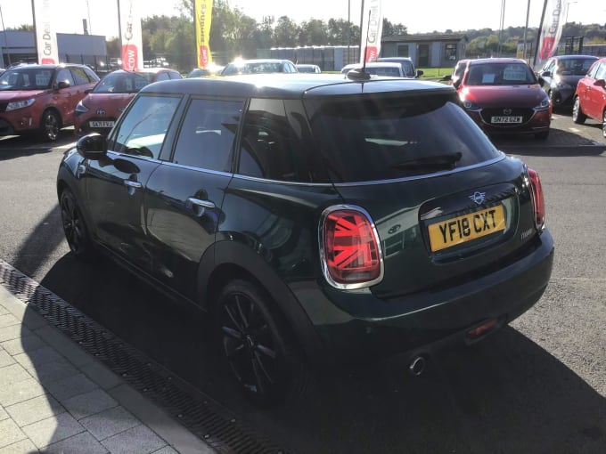 2018 Mini Hatch