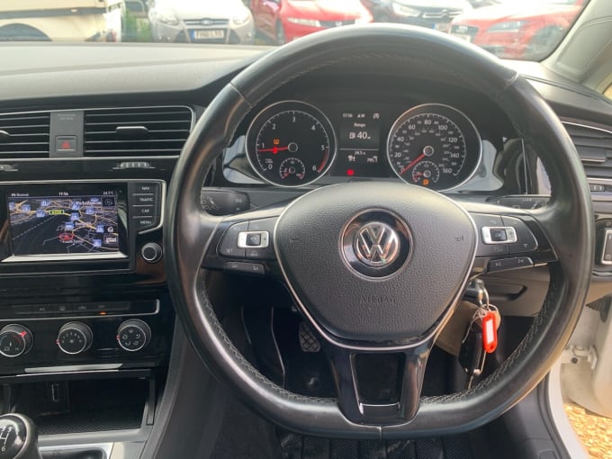 2024 Volkswagen Golf