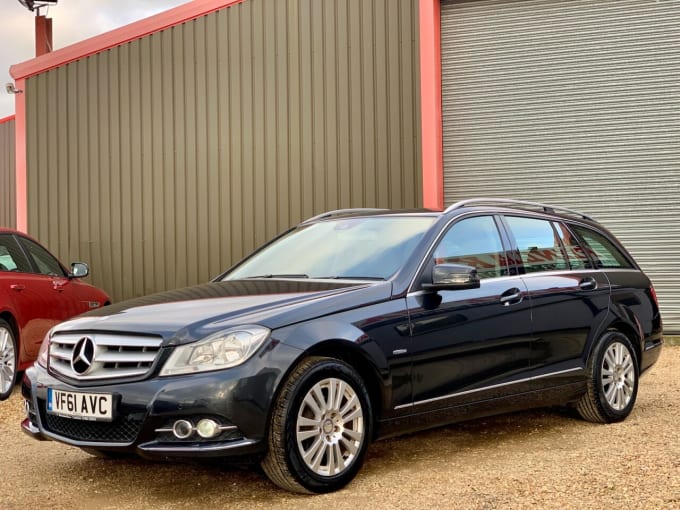 2025 Mercedes-benz C-class