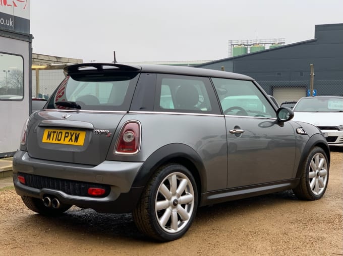 2010 Mini Mini