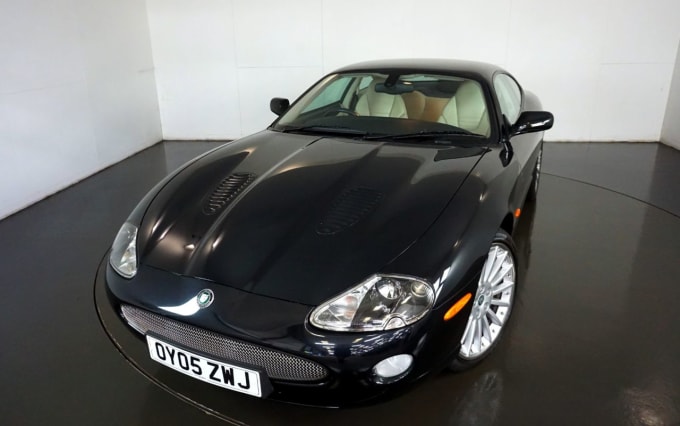 2005 Jaguar Xk8