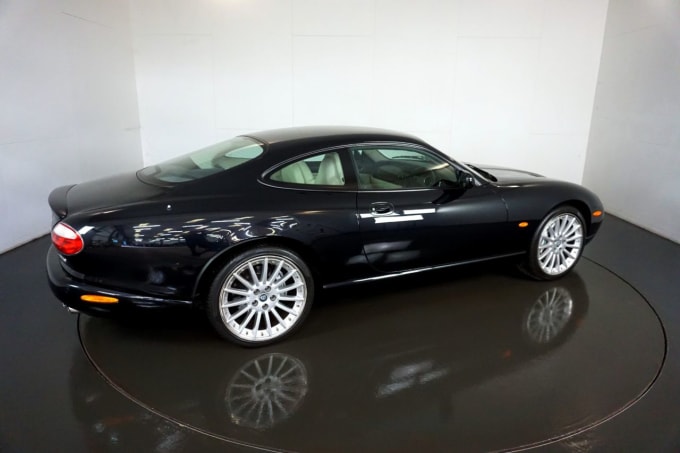 2005 Jaguar Xk8