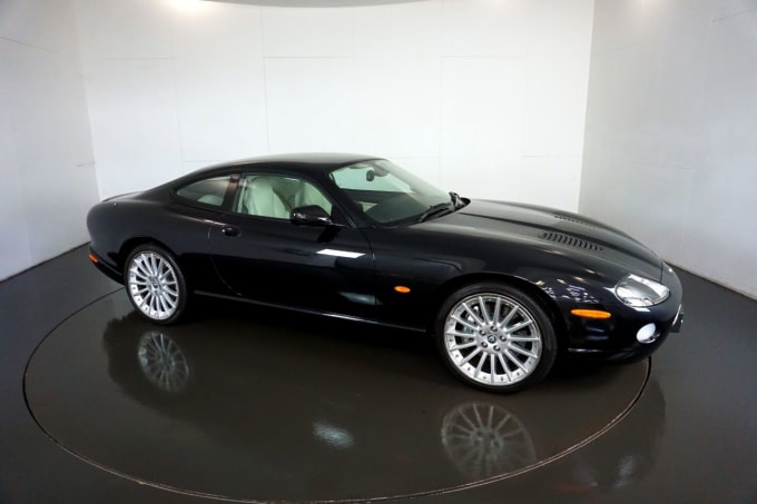 2005 Jaguar Xk8