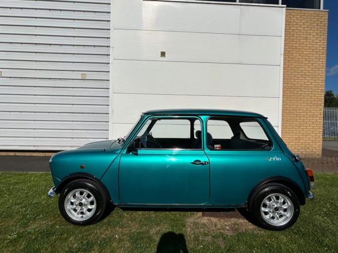 2025 Rover Mini