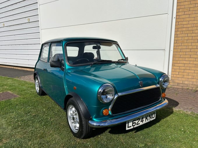 2025 Rover Mini