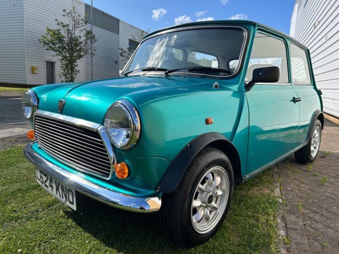 2025 Rover Mini