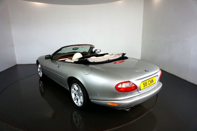 2024 Jaguar Xk8