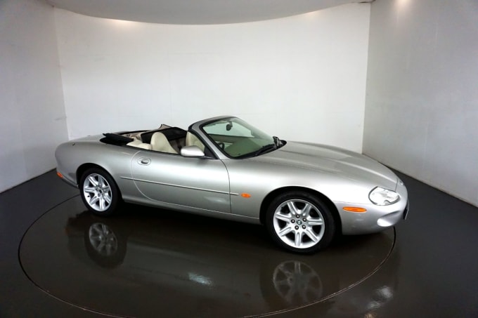 2024 Jaguar Xk8