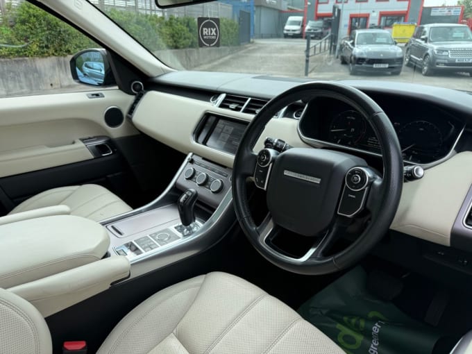 2025 Land Rover Range Rover Sport