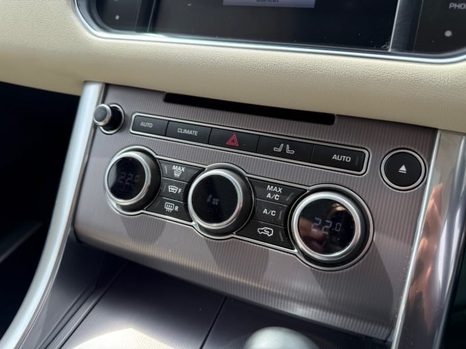 2025 Land Rover Range Rover Sport