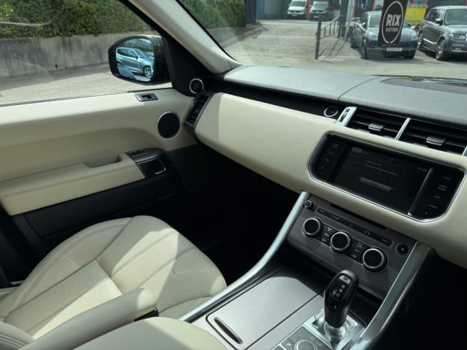 2025 Land Rover Range Rover Sport