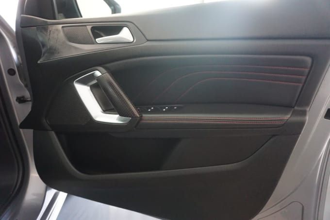 2018 Peugeot 308