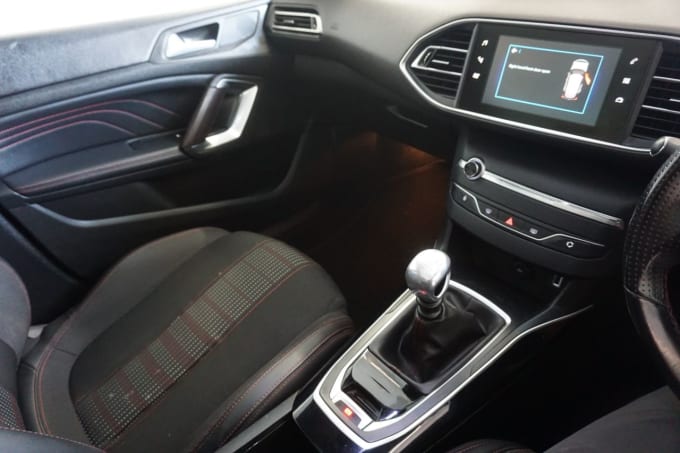 2018 Peugeot 308