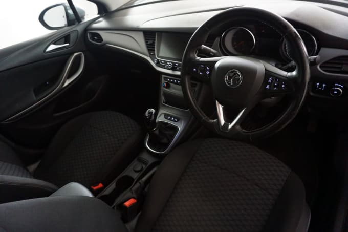 2017 Vauxhall Astra