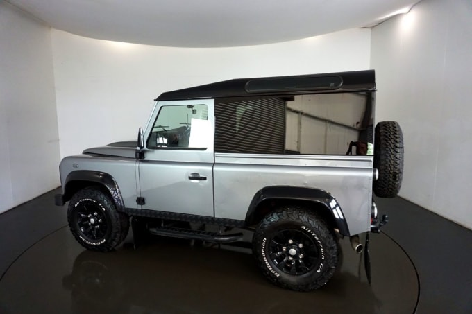 2024 Land Rover Defender