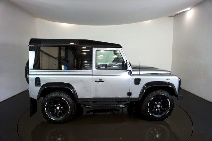 2024 Land Rover Defender