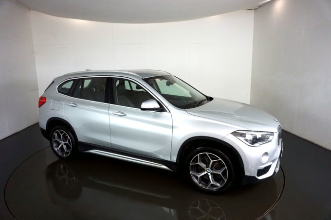 2024 BMW X1