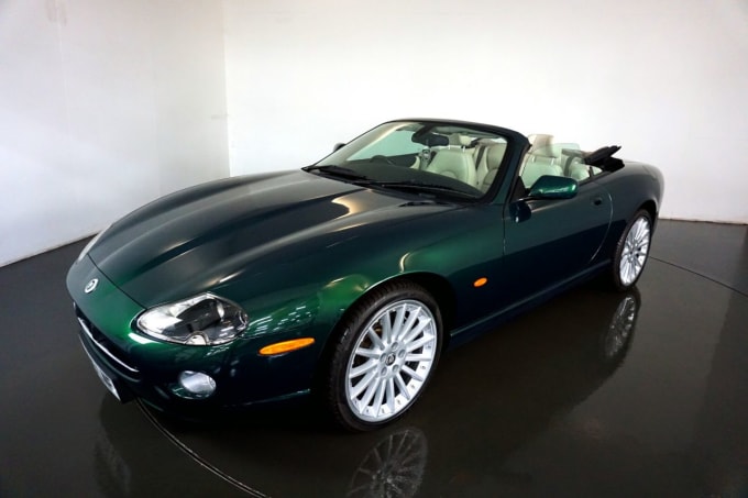 2005 Jaguar Xk8