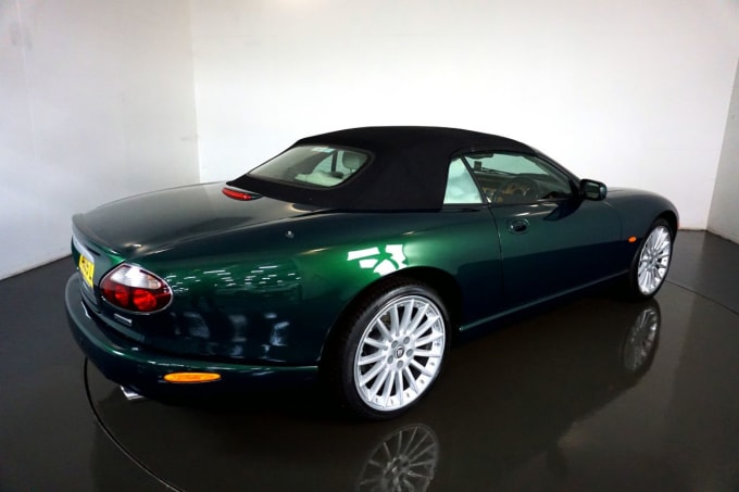 2005 Jaguar Xk8