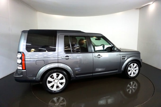 2024 Land Rover Discovery 4