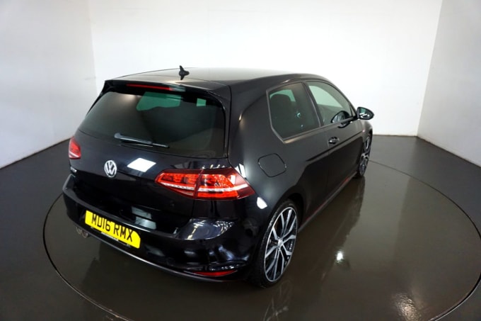 2024 Volkswagen Golf