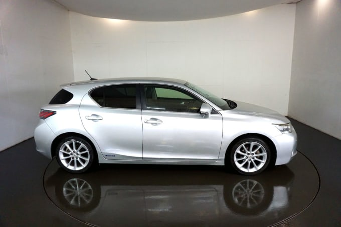 2024 Lexus Ct