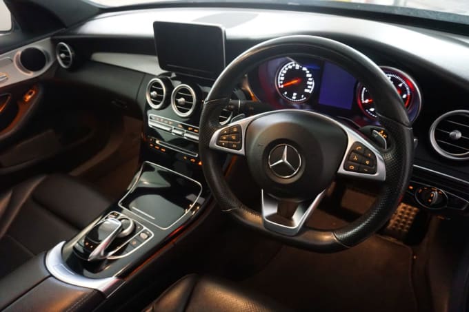 2024 Mercedes-benz C-class