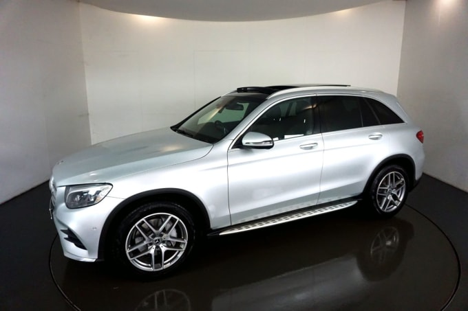 2024 Mercedes-benz Glc-class