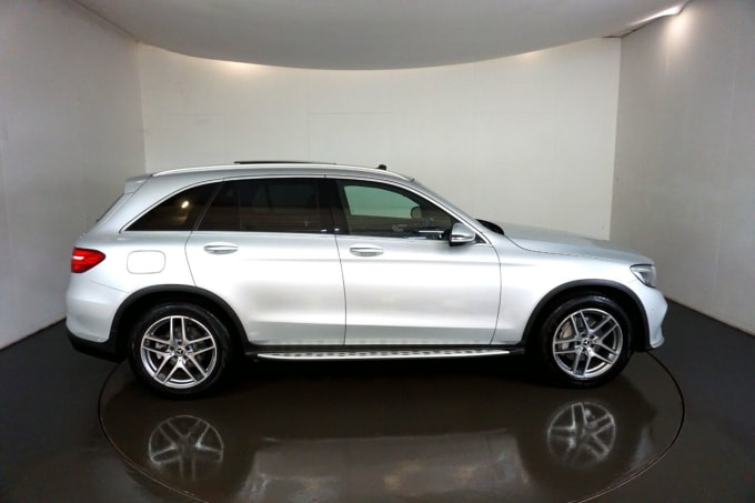 2024 Mercedes-benz Glc-class