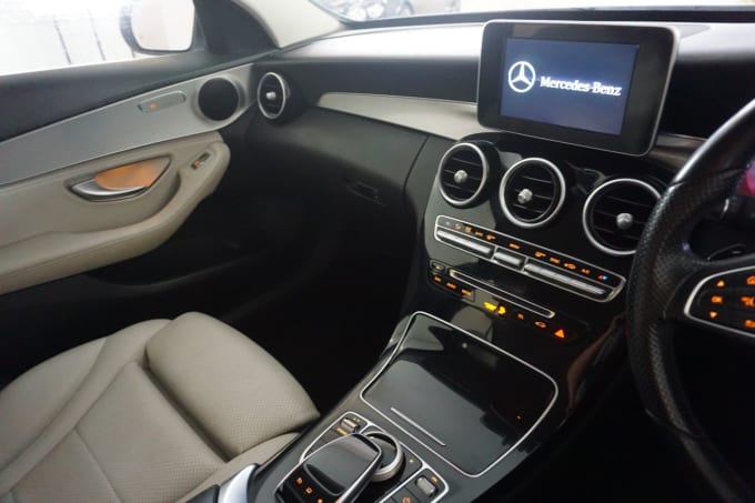 2024 Mercedes-benz C-class