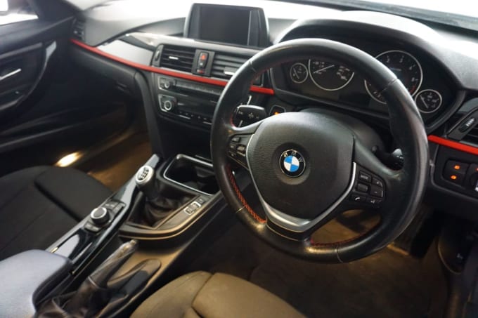 2012 BMW 3 Series