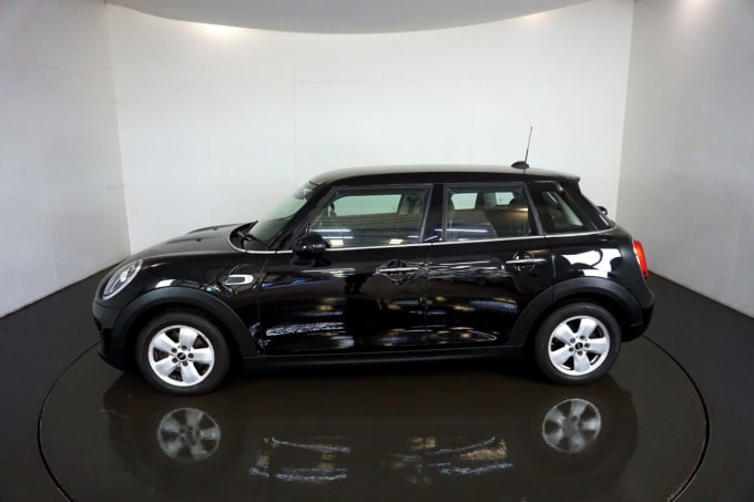 2024 Mini Hatch Cooper