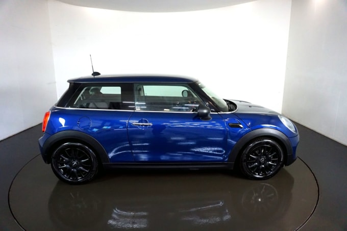 2024 Mini Hatch One