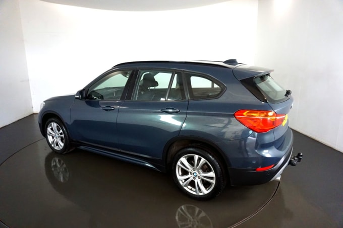 2024 BMW X1