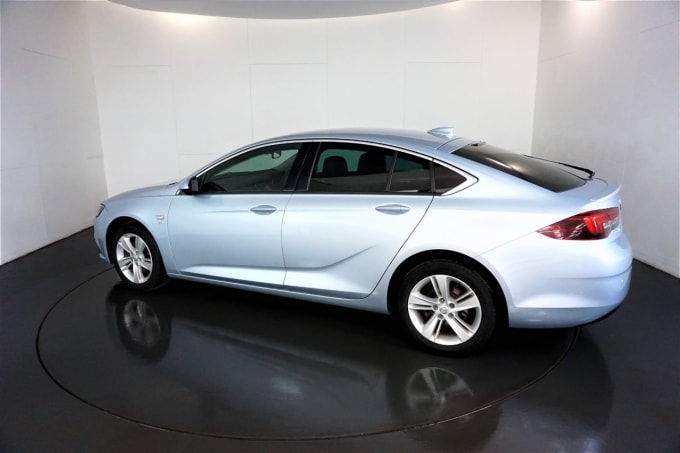 2018 Vauxhall Insignia