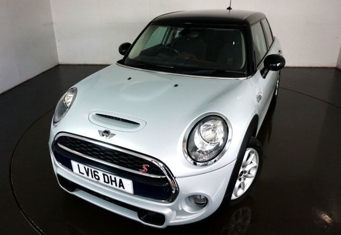 2024 Mini Hatch Cooper