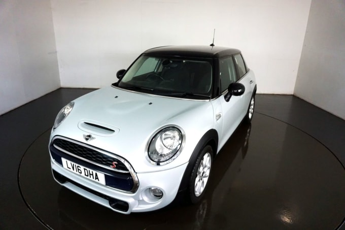 2024 Mini Hatch Cooper