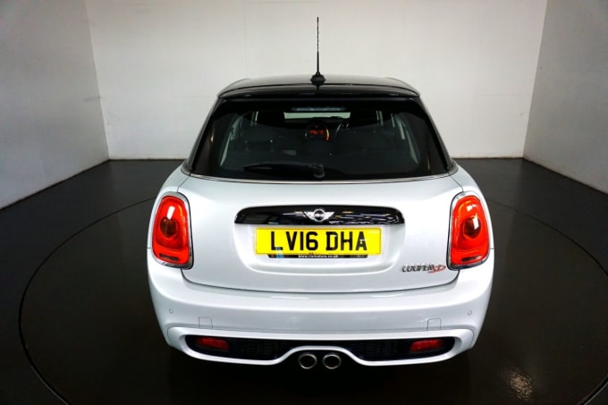 2024 Mini Hatch Cooper