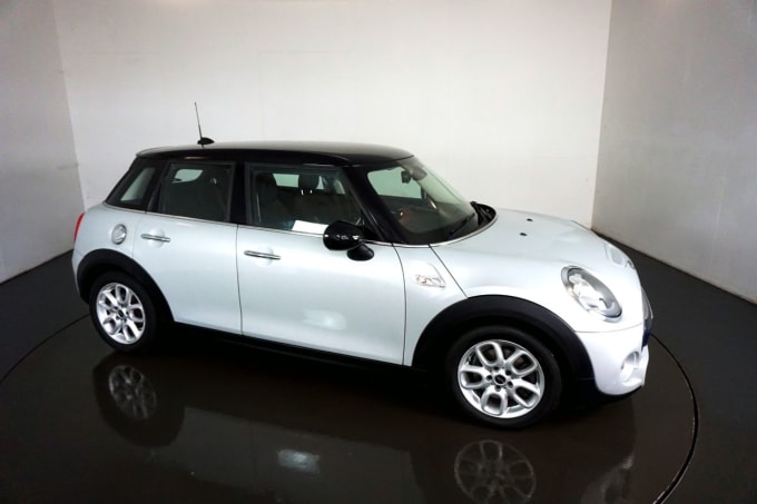 2024 Mini Hatch Cooper