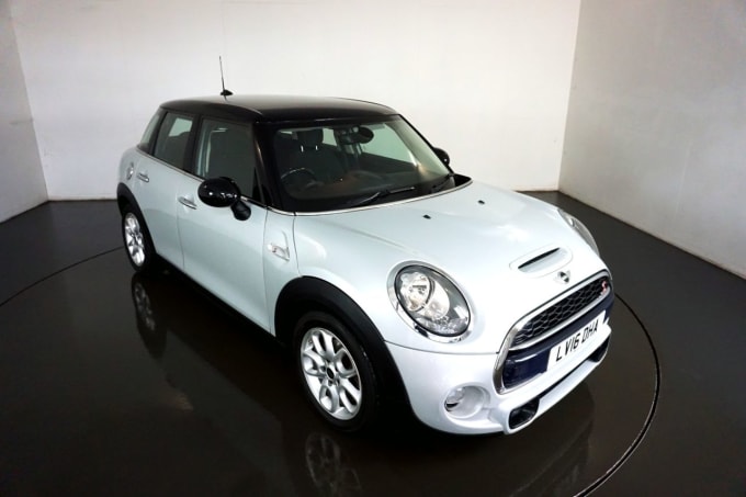 2024 Mini Hatch Cooper