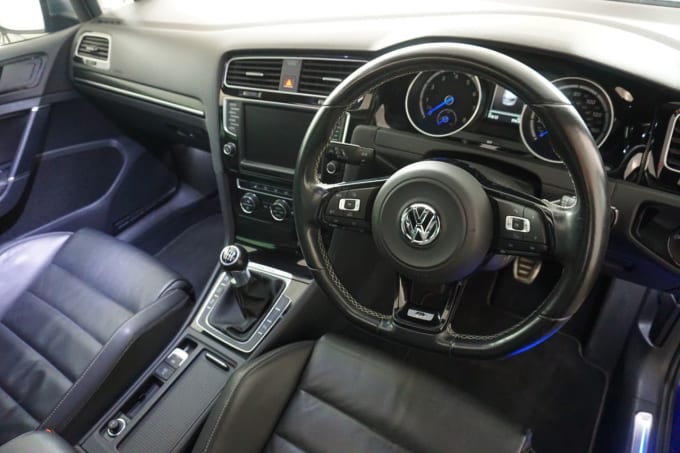 2024 Volkswagen Golf