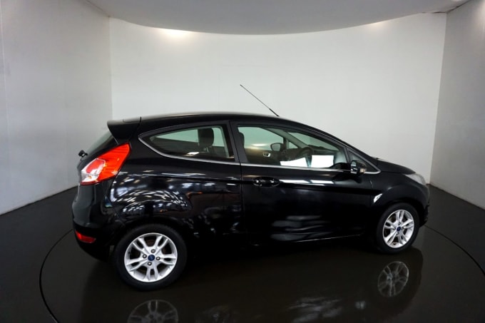 2015 Ford Fiesta